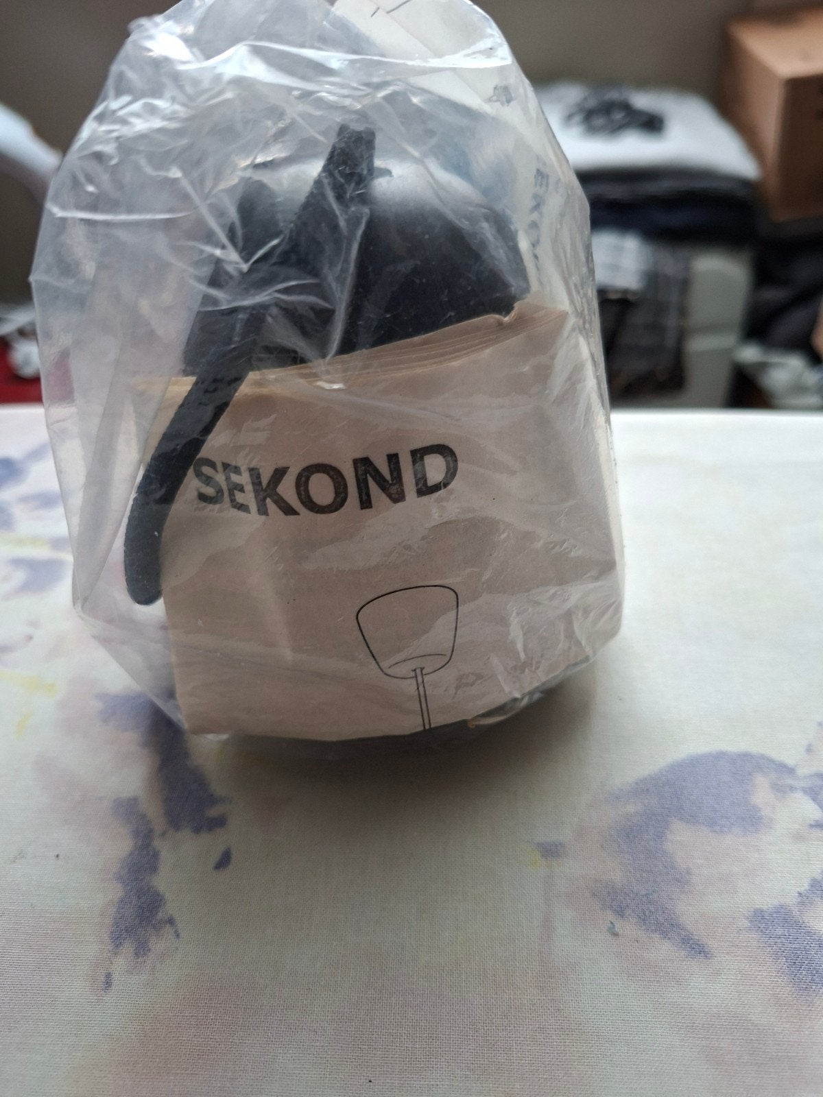 Leuke hanglamp van Ikea!, Kunststof, Nieuw, Industrieël, E27 (groot)