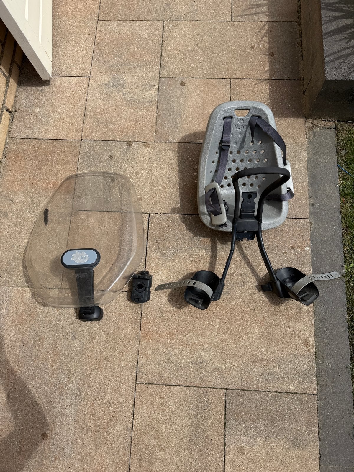 Yepp Mini Fietsstoeltje met Windscherm - Voorzitje, Ophalen, Voorzitje, 0 t/m 13 kg, Gebruikt