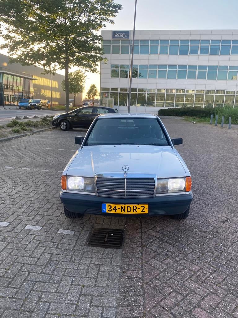 Mercedes-Benz Mercedes 190 1986 Wit AUT Belastingvrij, Auto's, Automaat, 4 cilinders, Wit, 1200 kg