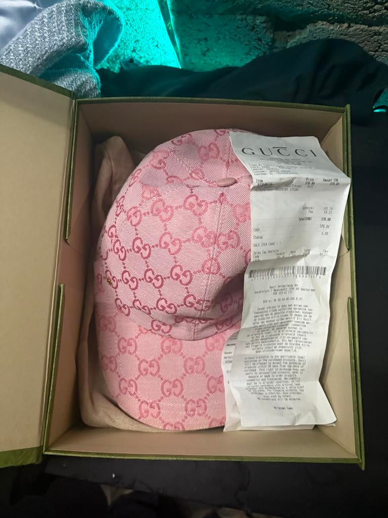 Originele Gucci pet - Nieuw met bon, Ophalen of Verzenden, Nieuw, One size fits all, Pet