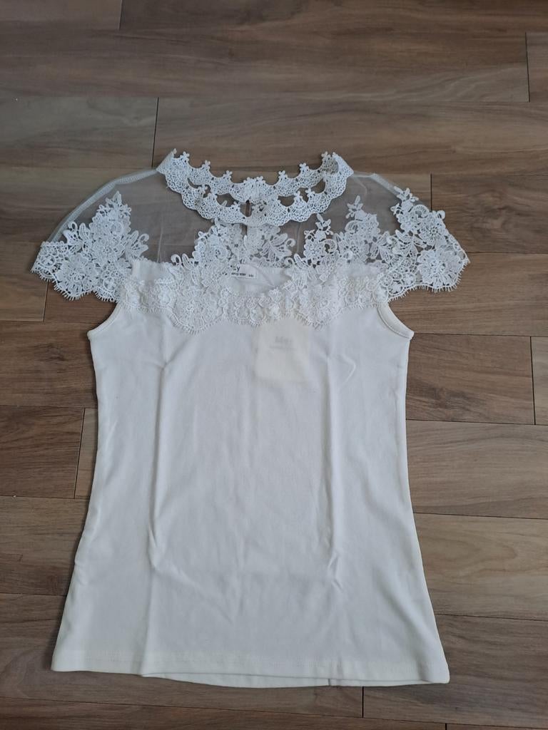 Witte top van 'May by shining star' in maat S/M, Wit, Nieuw, Ophalen of Verzenden, Korte mouw