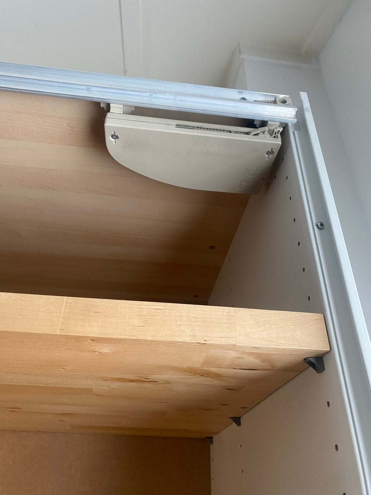 Grote ikea kledingkast met schuifdeuren en veel opbergruimte, 200 cm of meer, 150 tot 200 cm, Ophalen of Verzenden, Zo goed als nieuw