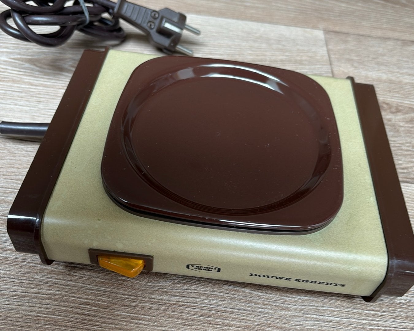 DOUWE EGBERTS WARMHOUDPLAATJE VOOR KOFFIEPOT, Witgoed en Apparatuur, Koffiezetapparaten, Ophalen of Verzenden