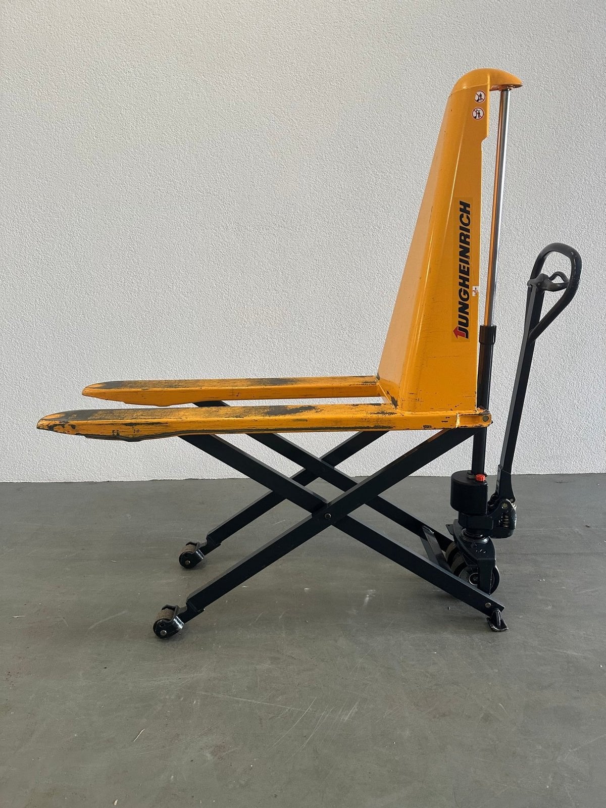 Pompwagen jungheinrich schaarpompwagen heftafel, Ophalen of Verzenden, Gebruikt