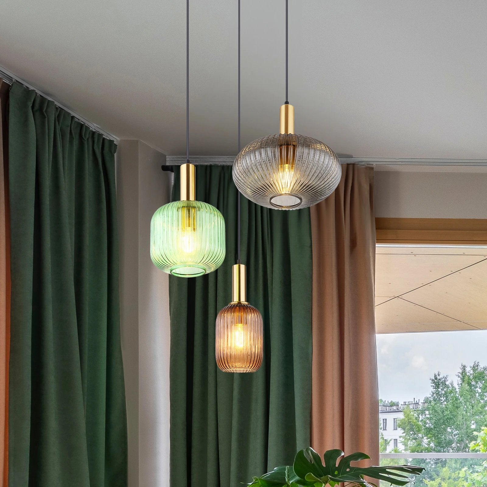 Nieuwe GLOBO hanglamp 3-lichts, Ophalen of Verzenden, Nieuw, Glas, E27 (groot)