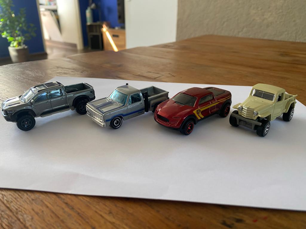 Hot Wheels Pick-up Trucks Set - 4 stuks, Ophalen of Verzenden, Gebruikt