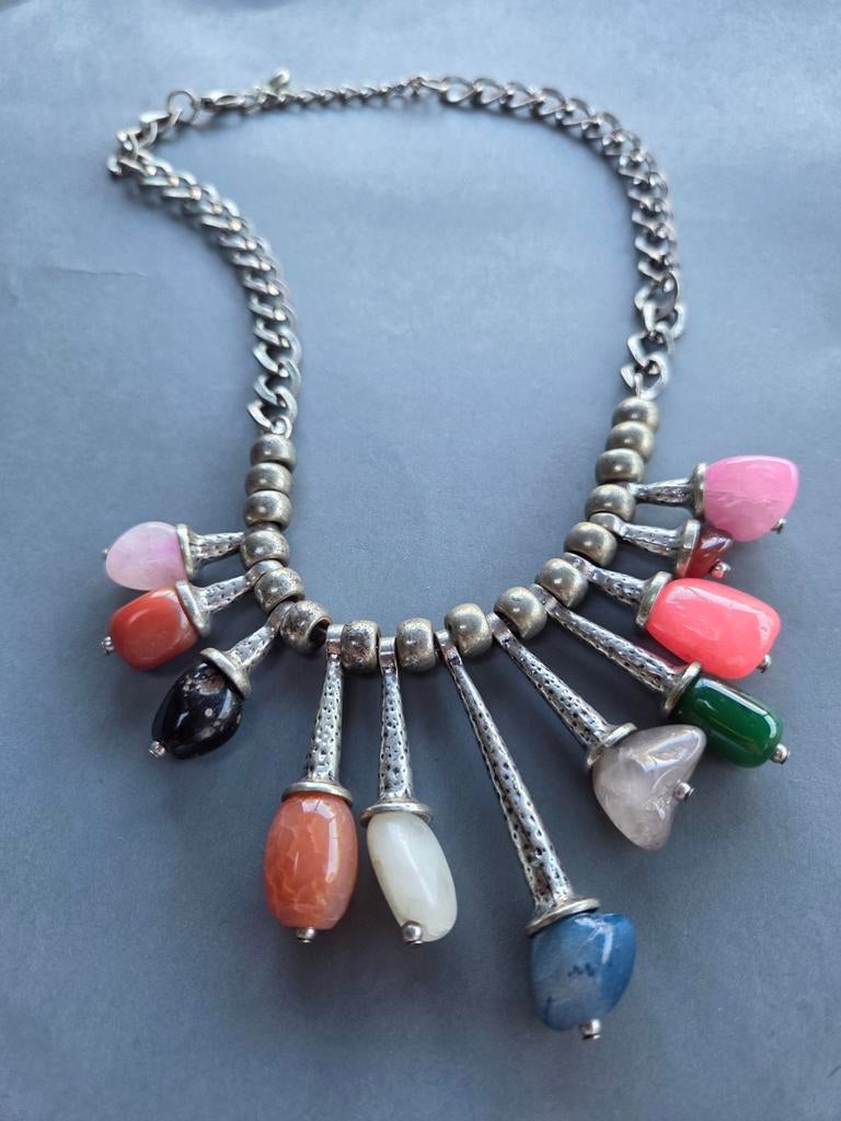 oude gemstones necklace, Sieraden, Tassen en Uiterlijk, Kettingen, Verzenden, Zo goed als nieuw, Steen of Mineraal, Met edelsteen