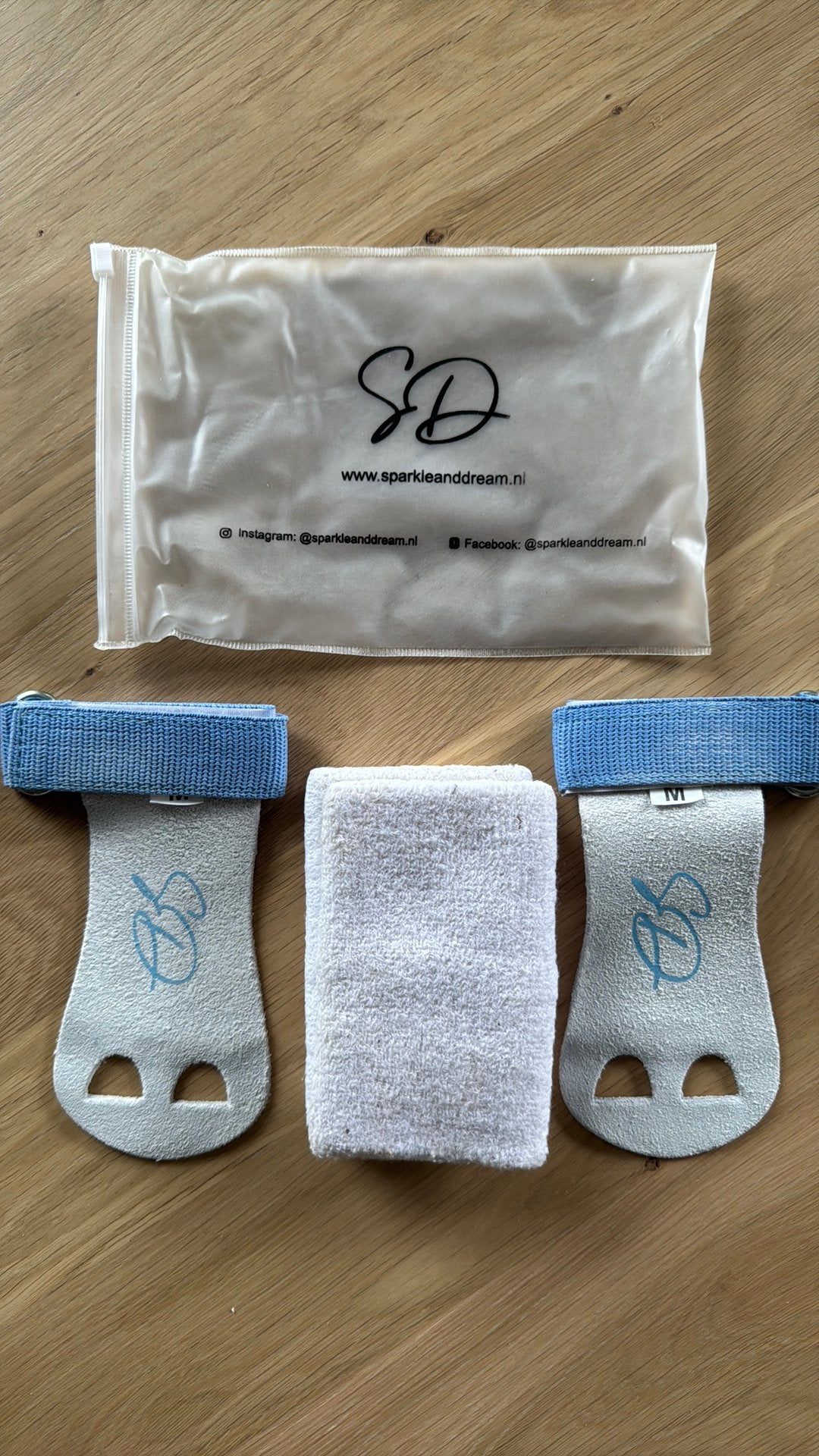 Turnleertjes maat M. *Nooit gebruikt*, Sport en Fitness, Turnen, Nieuw, Maat 36 t/m 42, Ophalen of Verzenden, Blauw