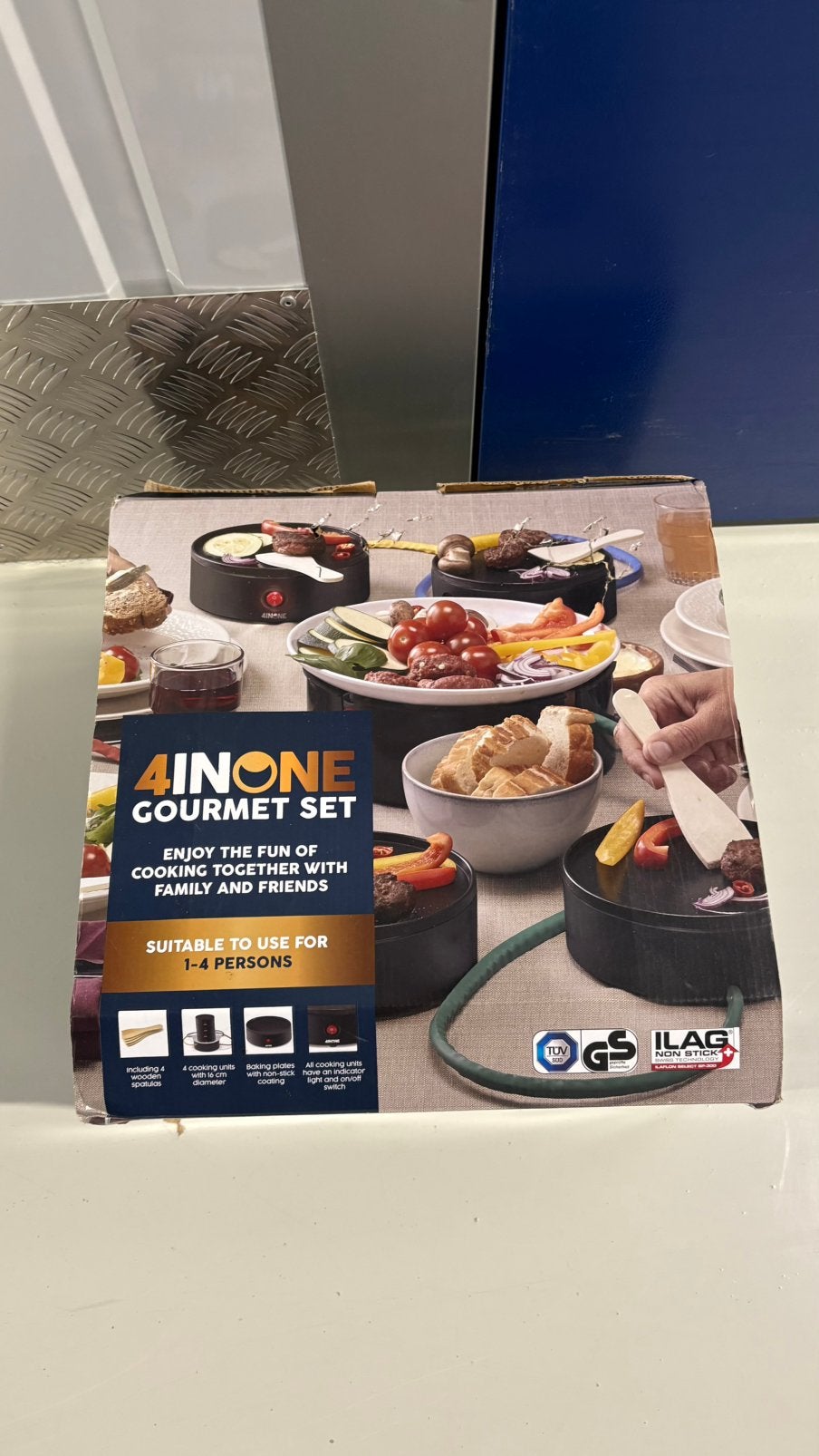 4-in-1 Gourmetstel Raclette Bakplaat Grill gourmet set kerst, Ophalen of Verzenden, Zo goed als nieuw, 4 t/m 7 personen