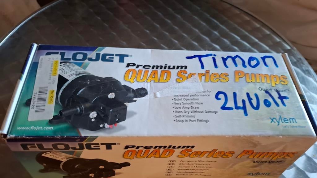 Flojetquad series pumps. Model R4325 -343, Ophalen, Nieuw, Motor en Techniek, Zeilboot of Motorboot