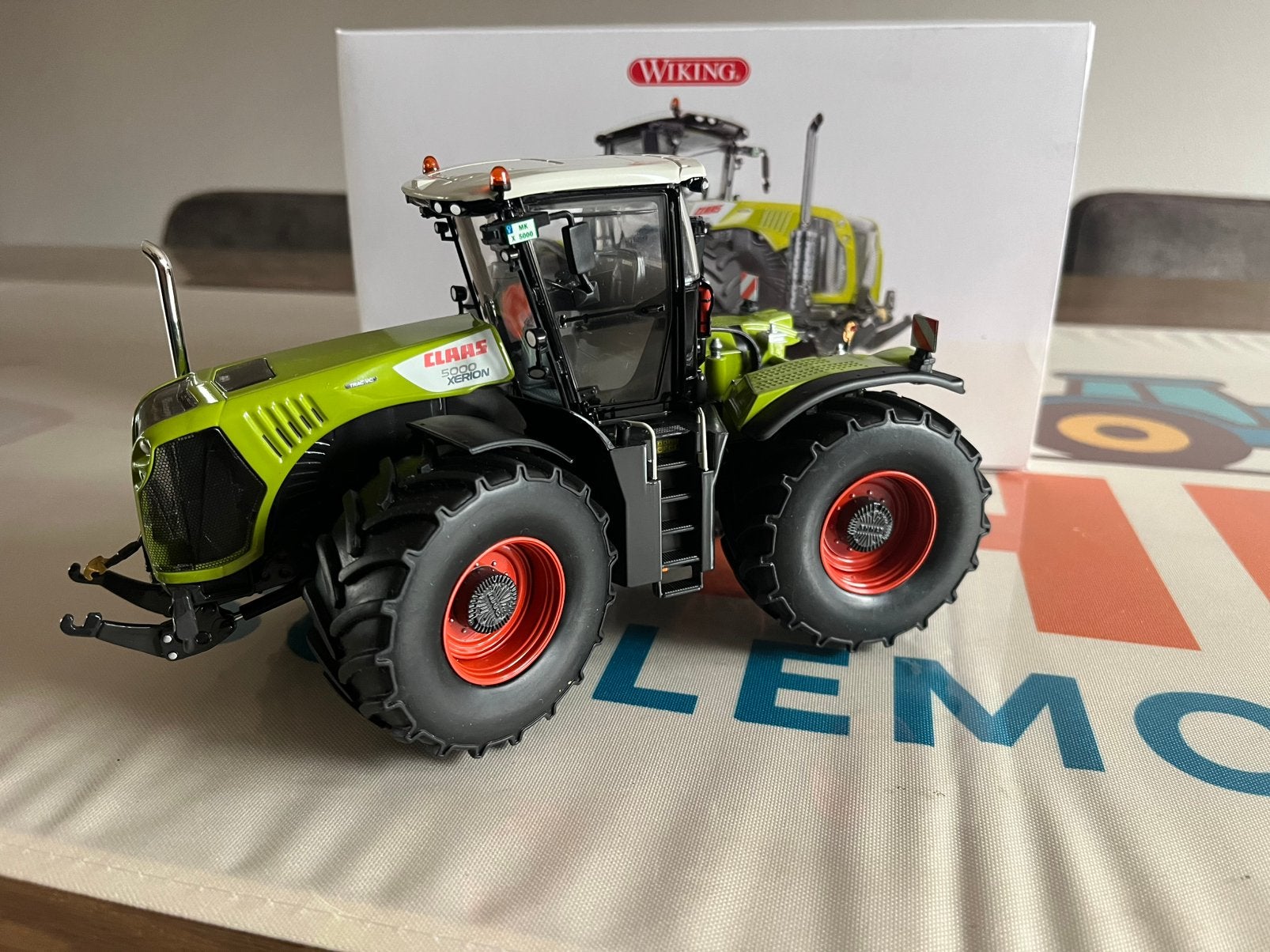 Claas Xerion 5000 trekker Wiking 7308 Nieuw, Ophalen of Verzenden, Nieuw, Tractor of Landbouw, Overige merken