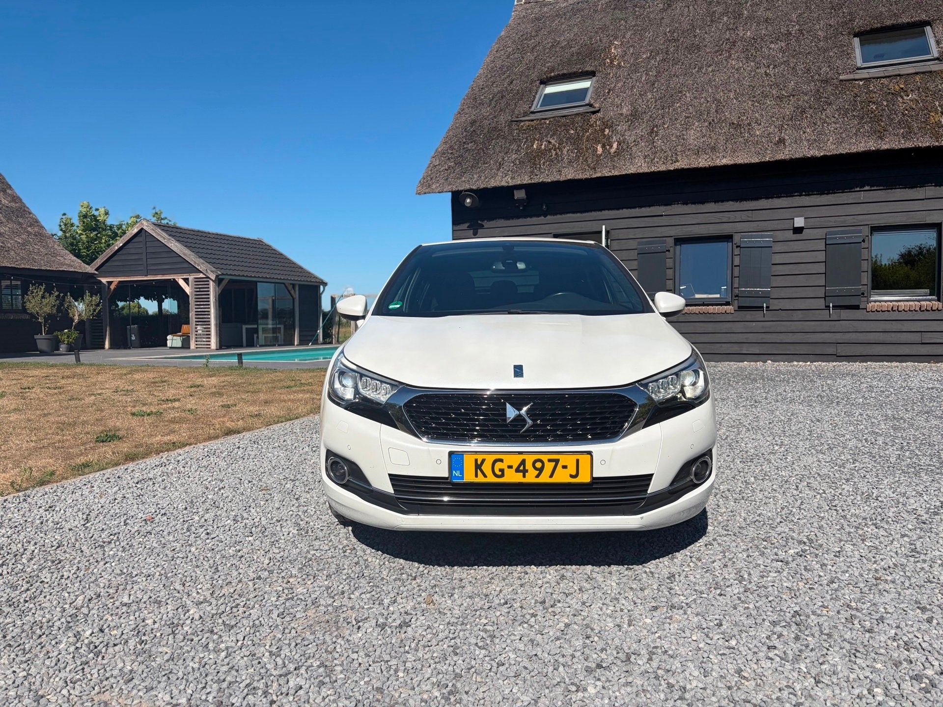 DS 4 1.2 PureTech Business, Auto's, DS, Gebruikt, 1199 cc, Leder en Stof, Wit