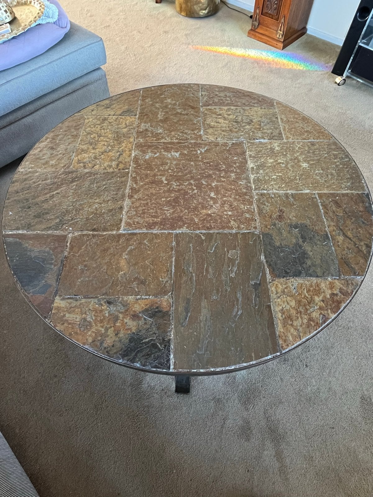 Leisteen salontafel met bronzen onderstel - Rond 115cm, Ophalen, Gebruikt, Meerkleurig, Klassiek