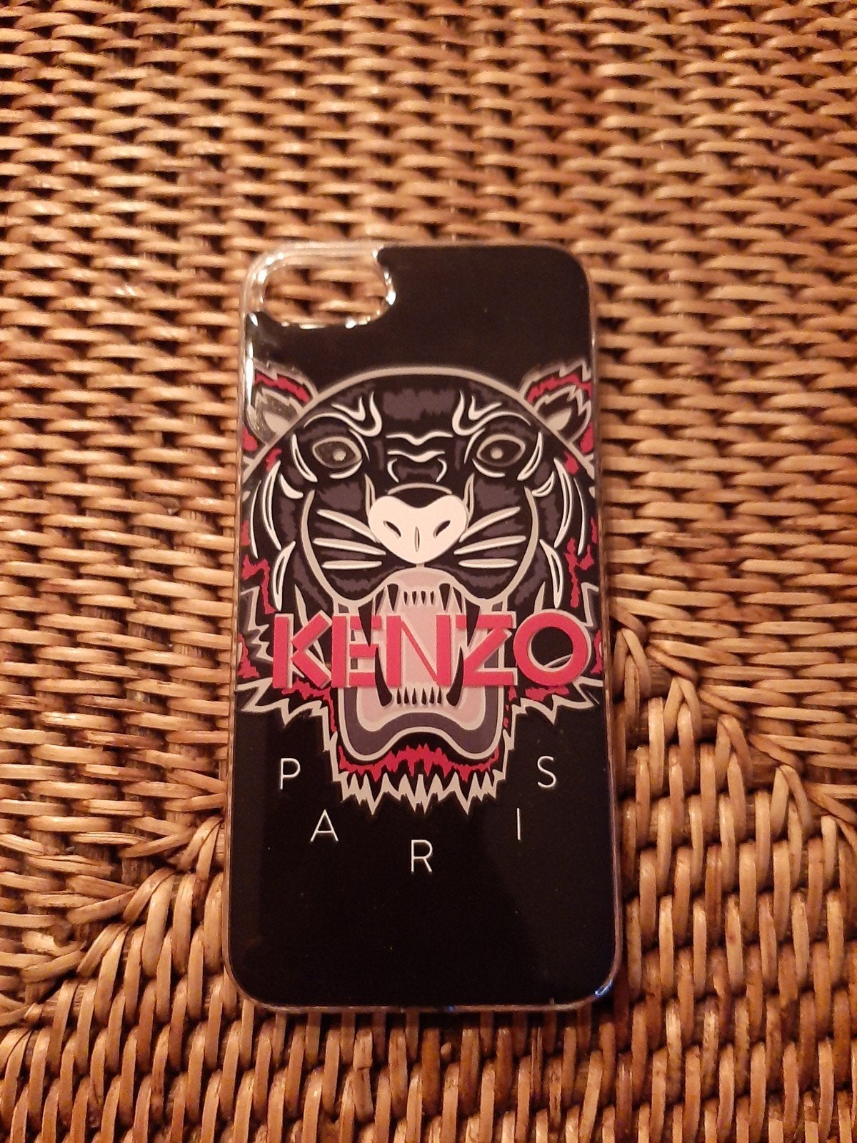 Kenzo cover Iphone 6S, Telecommunicatie, Ophalen of Verzenden, Zo goed als nieuw, IPhone 6, Frontje of Cover