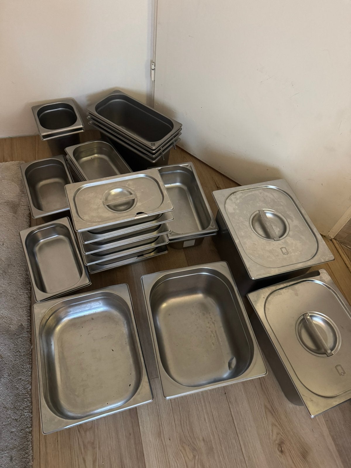 24 RVS bakken te koop – diverse formaten, Ophalen