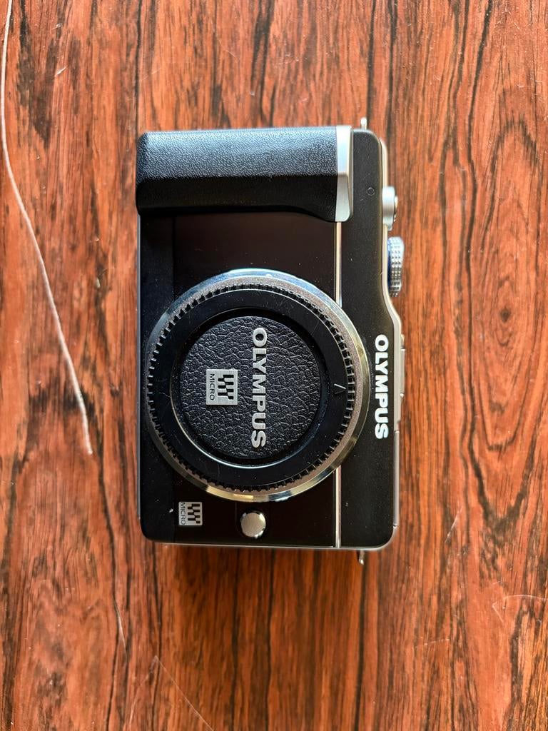Olympus PEN E-PL1 Digitale Camera met Oplader en Bat terij, Audio, Tv en Foto, Fotocamera's Digitaal, Gebruikt, Compact, Ophalen of Verzenden