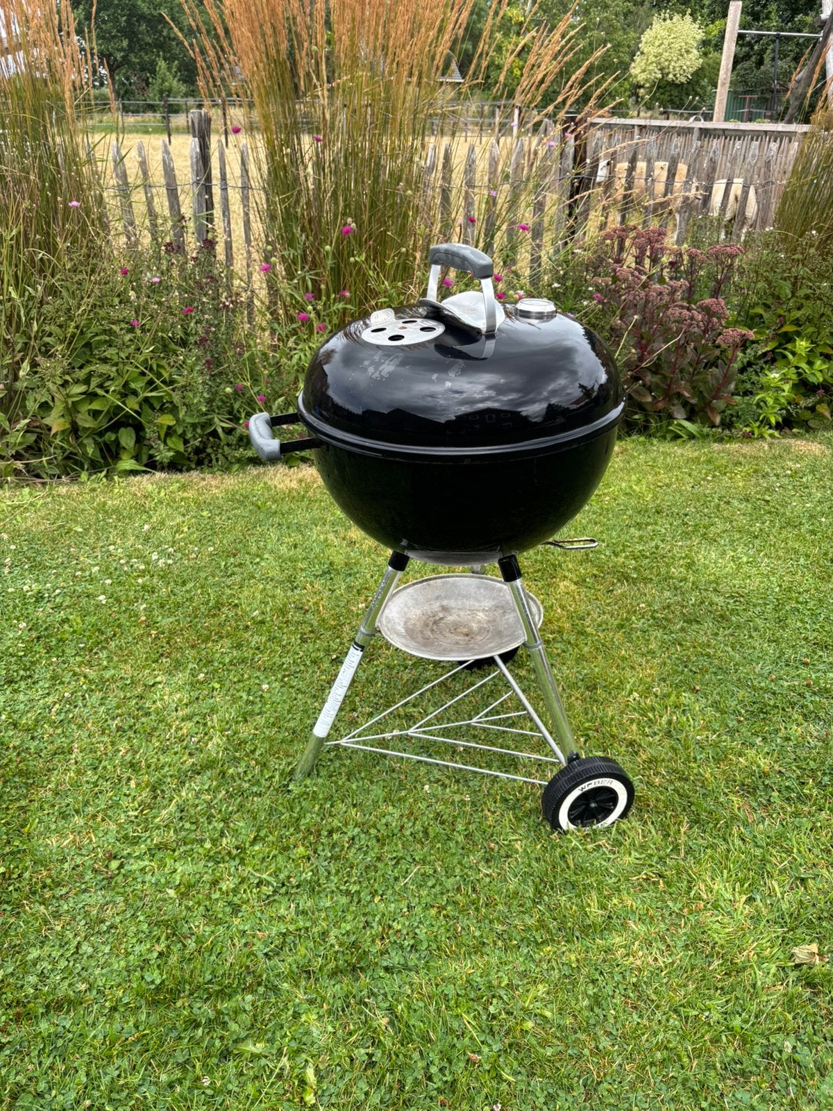 Weber BBQ, Ophalen