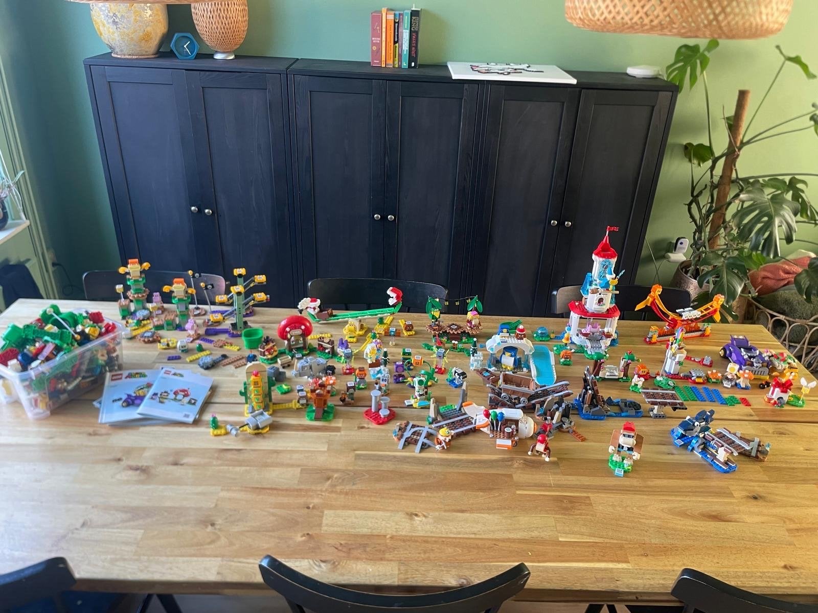 Grote LEGO Mario Collectie: Bowser, Peach Kasteel, Donkey Ko, Ophalen of Verzenden, Gebruikt