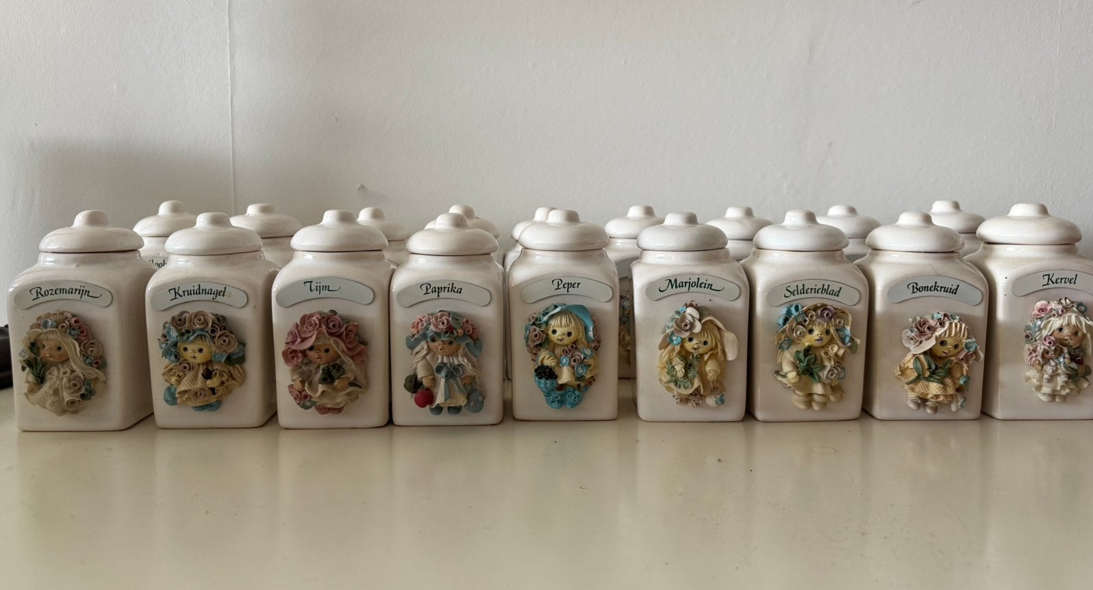 Coldina Art collectie. 18 kruidenpotjes, Voorraadpot, Ophalen, Zo goed als nieuw