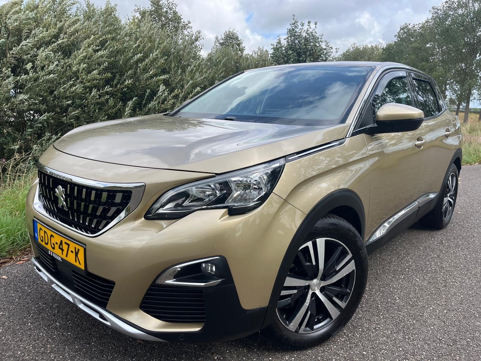 Peugeot 3008 1.2 | LPG/Benzine | Clima | Cruise | Lederen be, Auto's, Gebruikt, 1199 cc, Verwarmde buitenspiegels, Geel