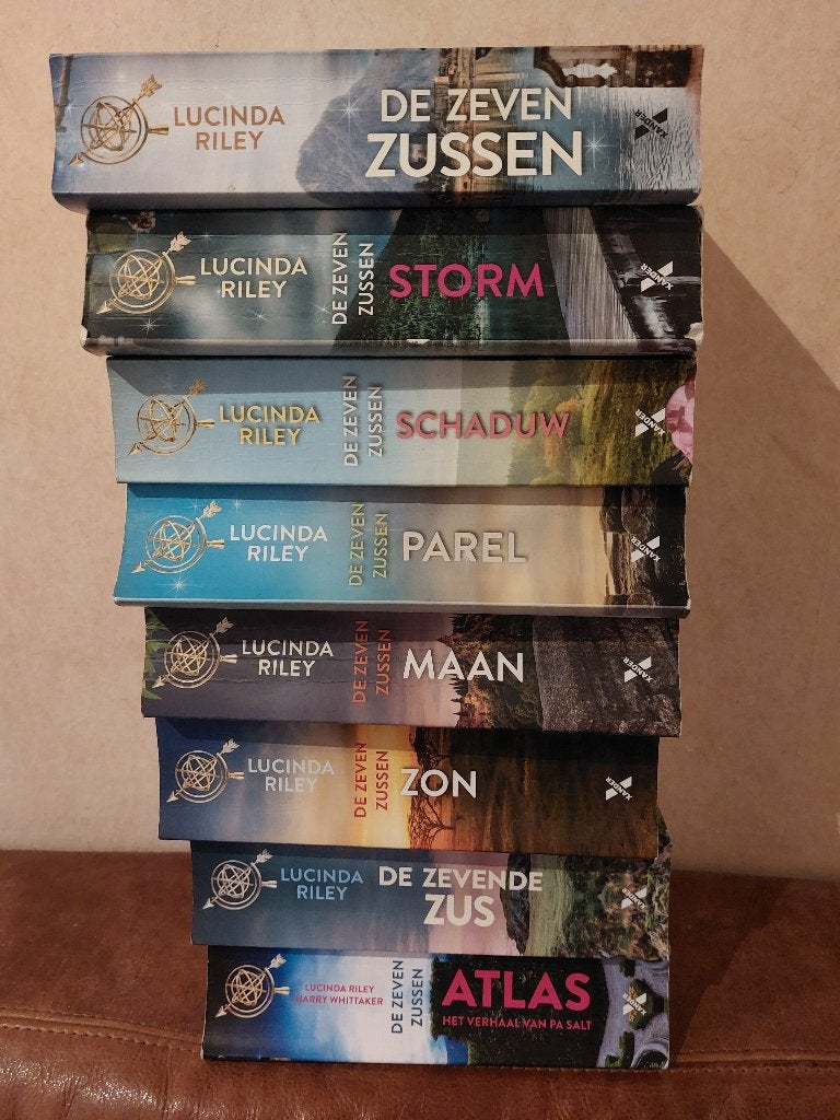De zeven zussen serie compleet, Ophalen, Gelezen, Lucinda Riley
