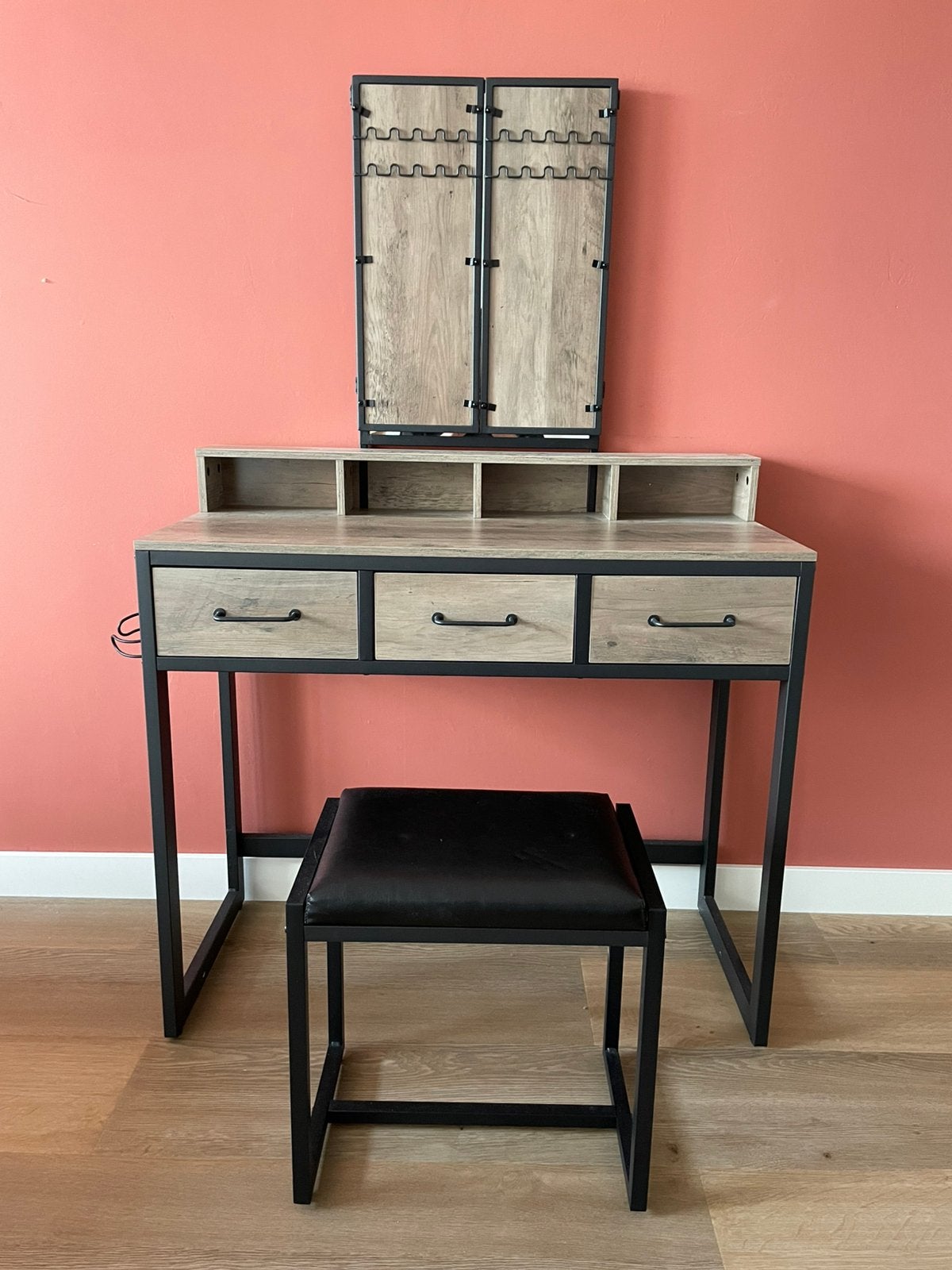 Make-up tafel met spiegel, Huis en Inrichting, Tafels | Sidetables, Ophalen, 100 tot 150 cm, Zo goed als nieuw, 25 tot 50 cm