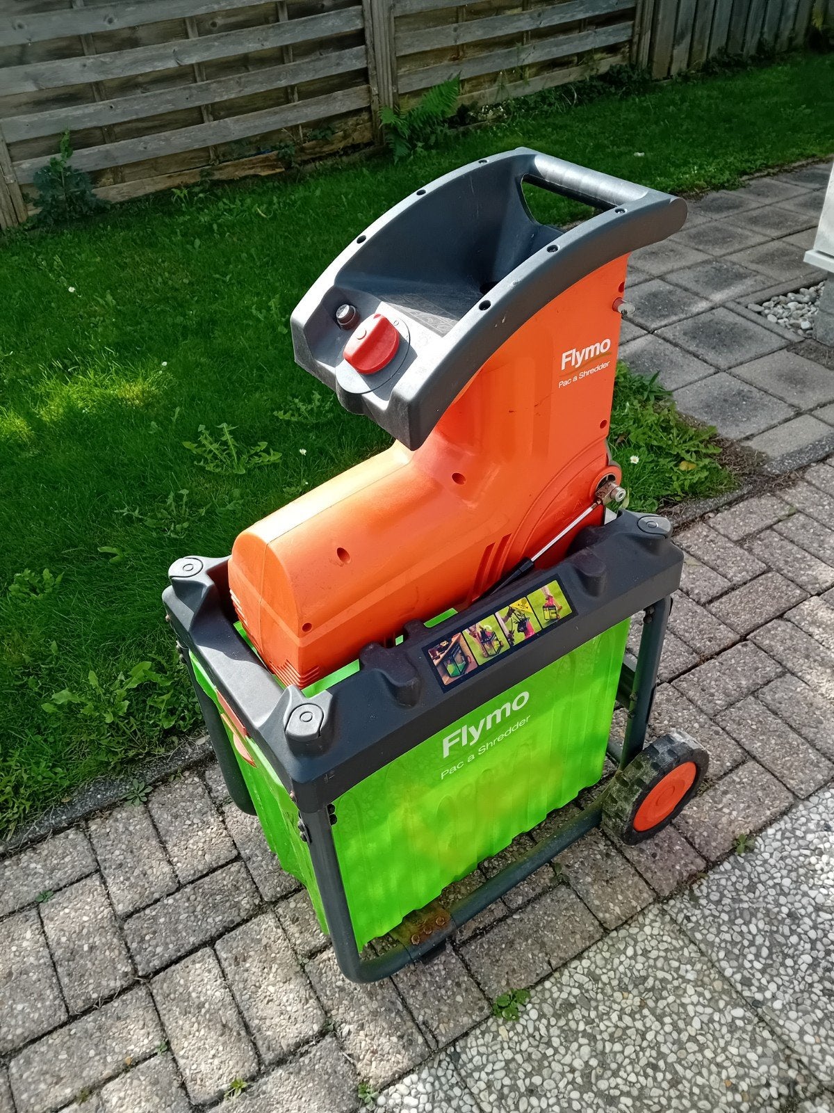 Elektrische hakselaar Flymo pac a shredder, Tuin en Terras, Ophalen, Gebruikt, Elektrisch, Flymo