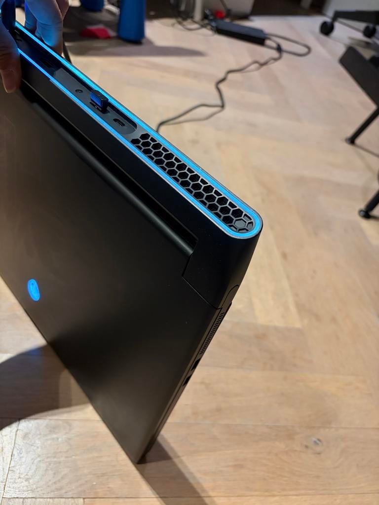 Alienware M17 R5 AMD - 3070TI 16GB RAM - 1 jaar garantie, Computers en Software, Windows Laptops, Ophalen, Met videokaart, Zo goed als nieuw
