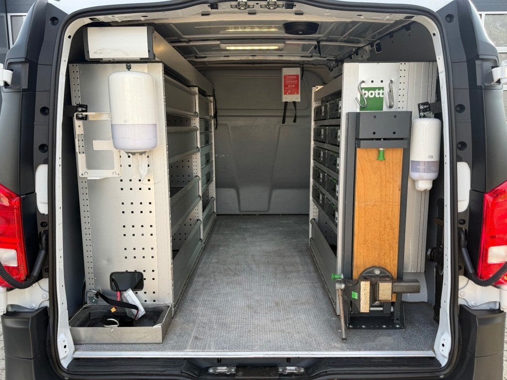 Mercedes-benz EVITO 112 66kWh Lang / Airco / WERKPLAATS / Cr, Automaat, Wit, Mercedes-Benz, Te koop