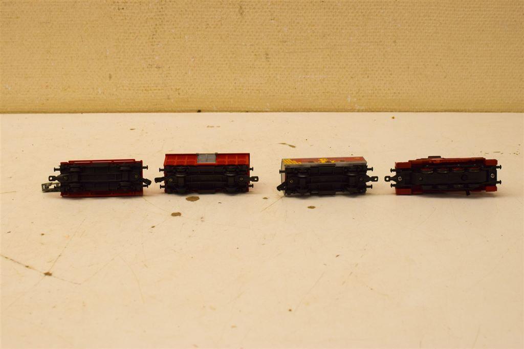 4 stuks 3 wagons en 1 locomotief 50644, Wisselstroom, Gebruikt, Wagon, Ophalen of Verzenden
