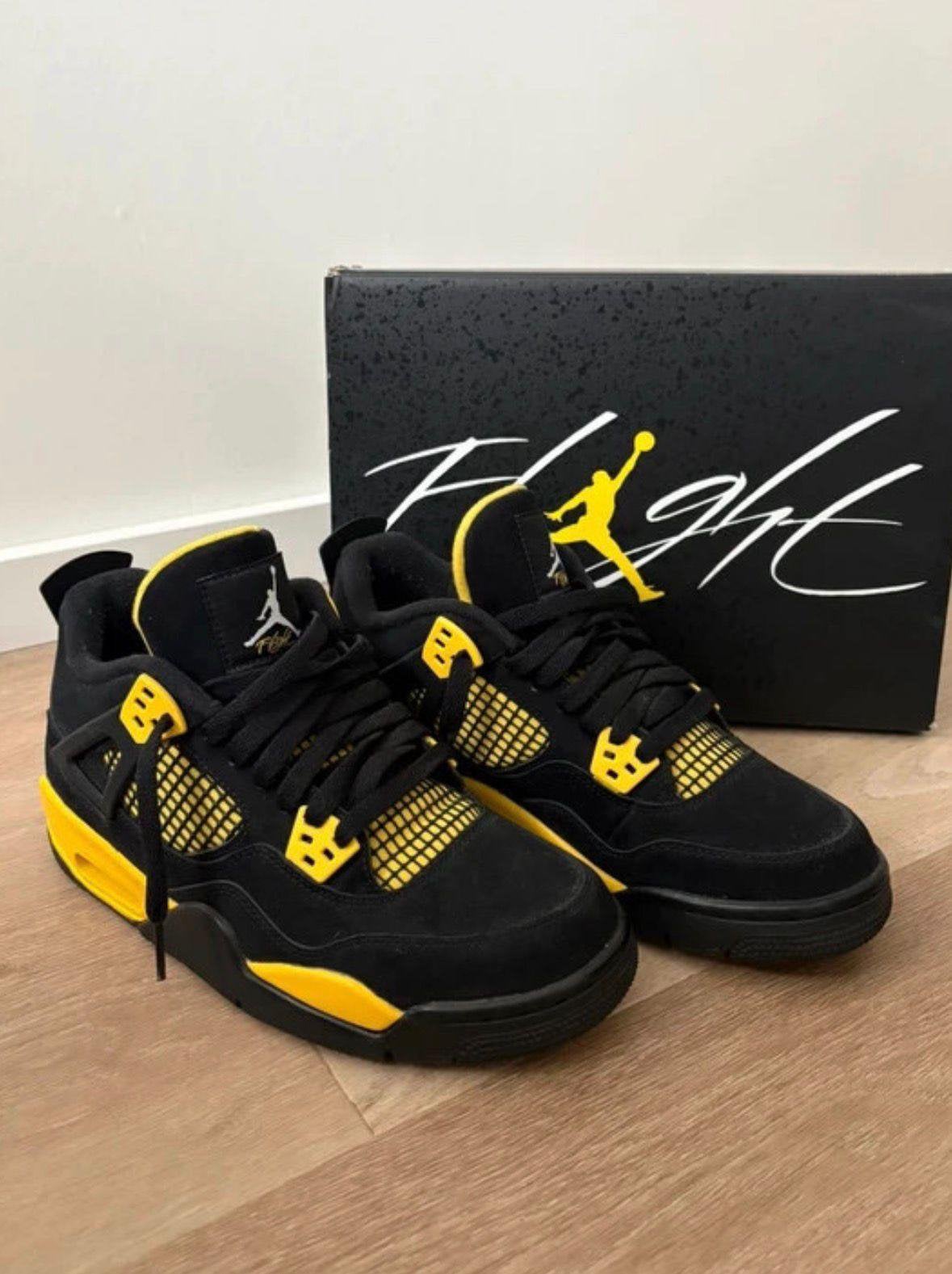 Jordan 4 Thunder, Kleding | Dames, Schoenen, Ophalen, Zwart, Sneakers of Gympen, Zo goed als nieuw