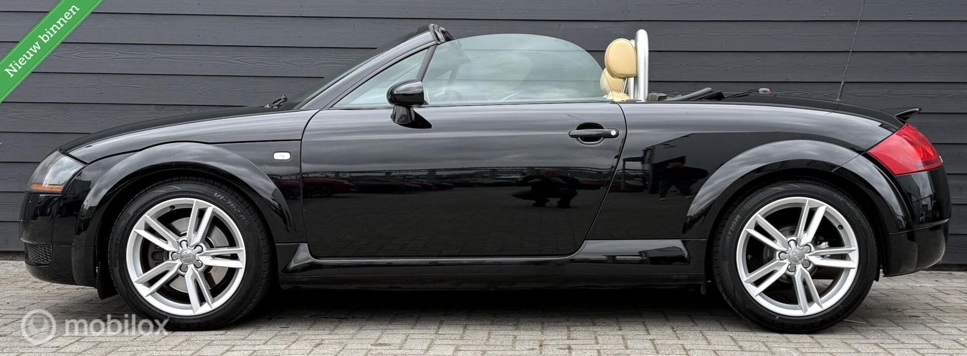 Audi TT Roadster 1.8 5V Turbo Automaat Leder/Clima/Cruise, Auto's, Audi, TT, 4 cilinders, 179 pk, Zwart