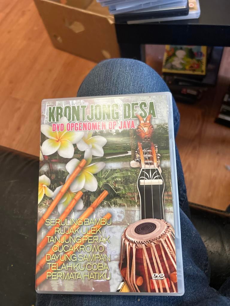 Krontjong Desa DVD - Muziek opgenomen op Java, Alle leeftijden, Ophalen of Verzenden, Gebruikt