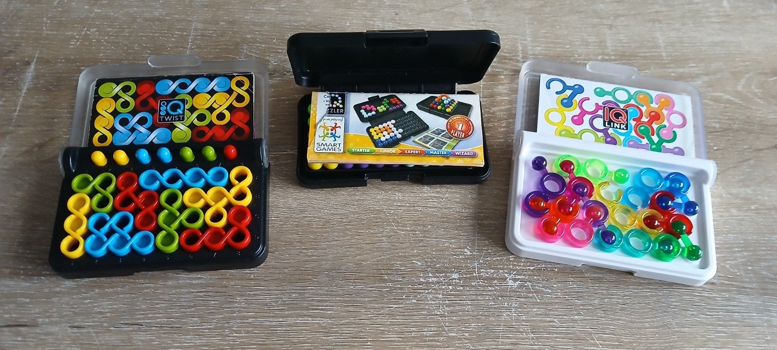 Smartgames iq link twist puzzler 1 player game 1 speler spel, Ophalen of Verzenden, Zo goed als nieuw, Puzzelen