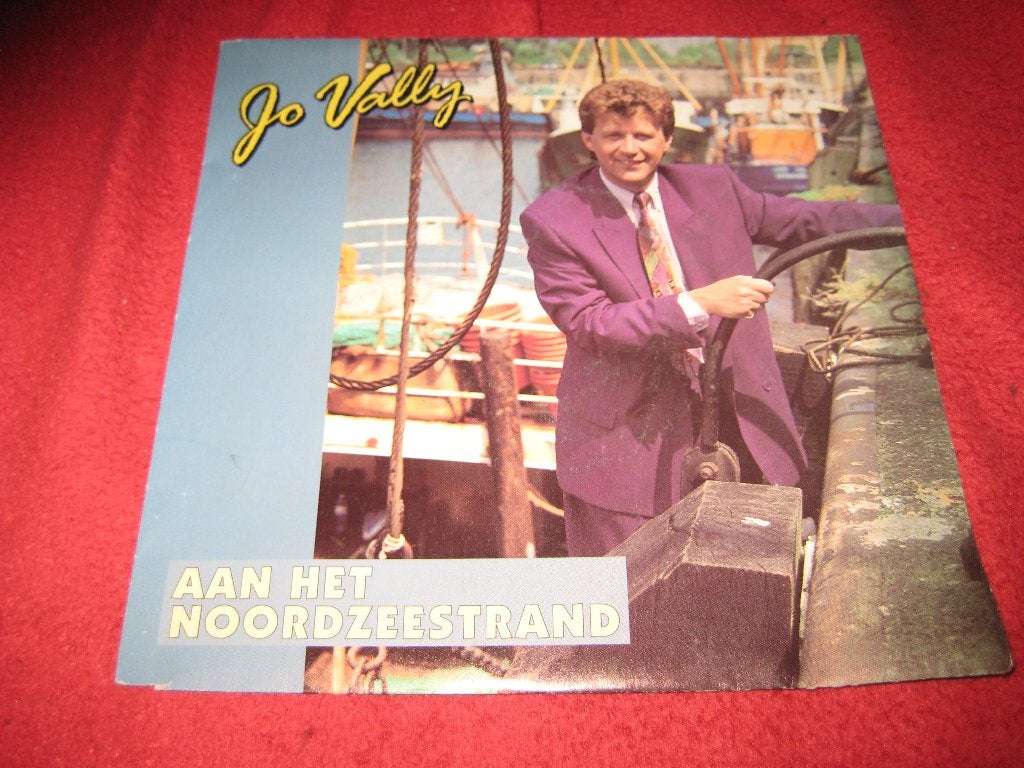Jo Vally: Aan het Noordzeestrand, Ophalen of Verzenden, Zo goed als nieuw, Nederlandstalig