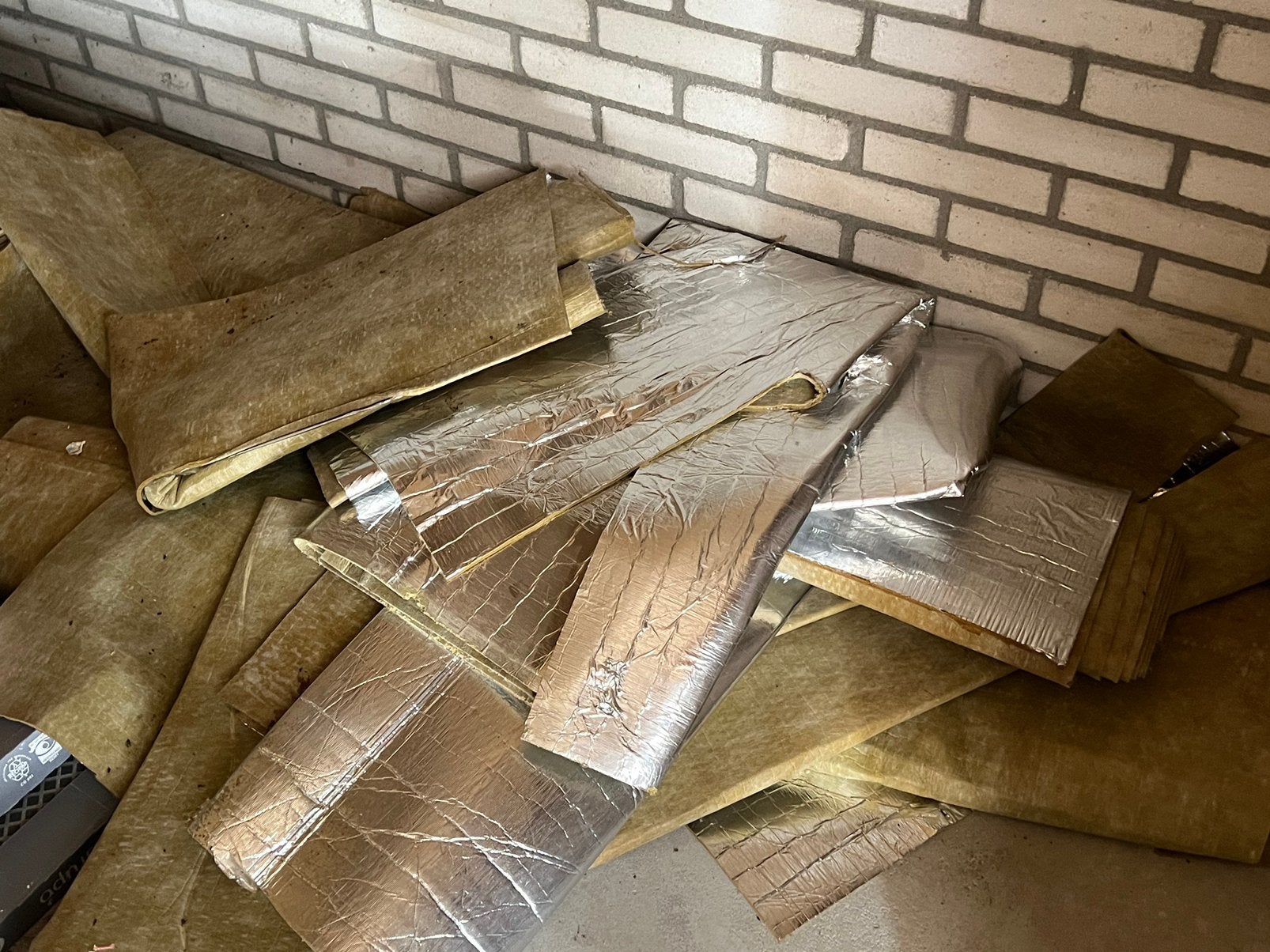 Vloerisolatie materiaal, Ophalen, Zo goed als nieuw
