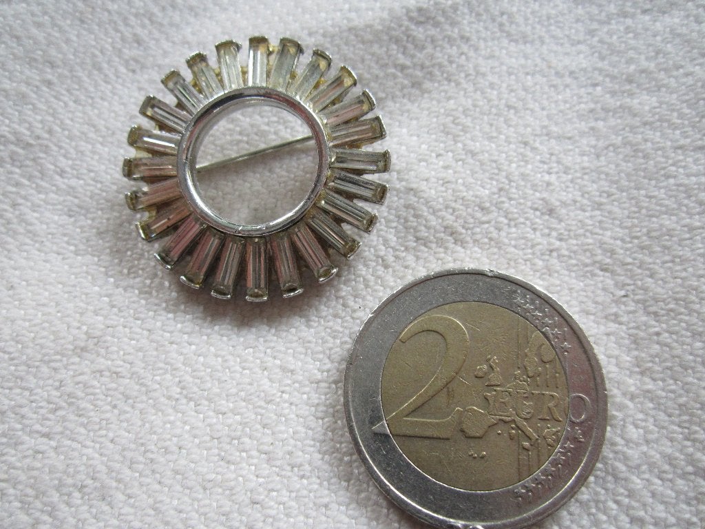 23.  Oude broche, Ophalen, Overige materialen, Broche