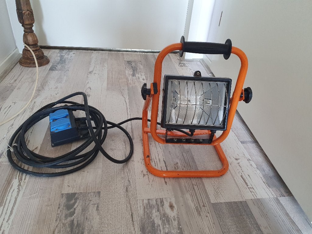 Bouwlamp, Ophalen, Zo goed als nieuw, Lamp, Met statief