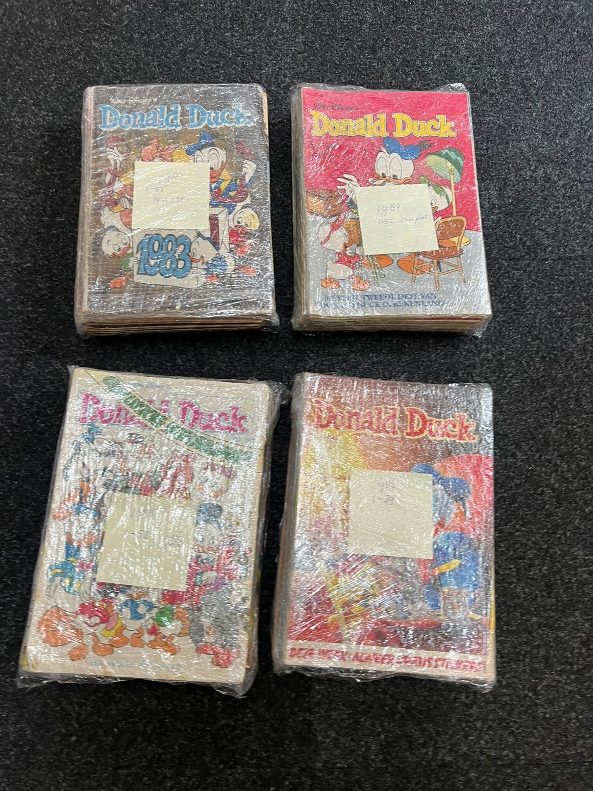 Donald Ducks jaargangen 1983.1984.1985.en 1986, Meerdere stripboeken, Ophalen, Zo goed als nieuw