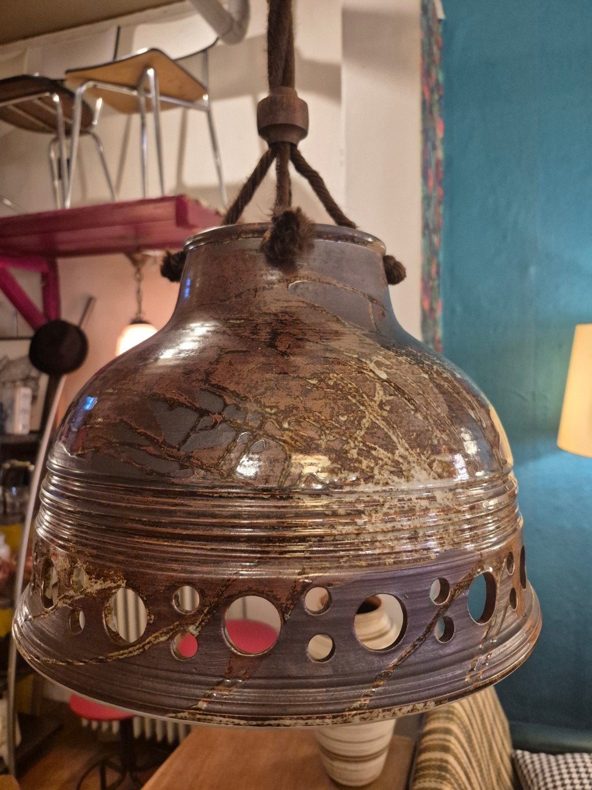 Unieke hanglamp met touw en keramische kap, Ophalen of Verzenden