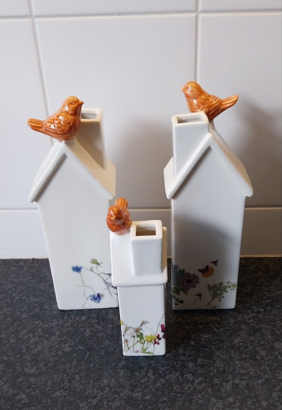 Set van 3 huisjes vazen met vogeltjes, Huis en Inrichting, Woonaccessoires | Vazen, Ophalen of Verzenden, Wit, Aardewerk of Porselein