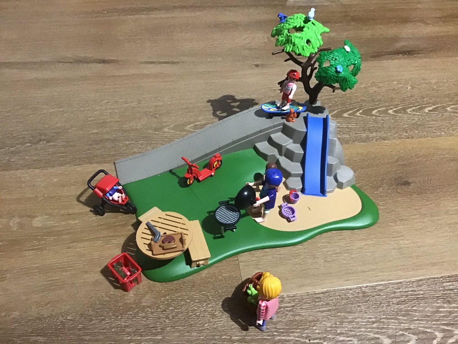 Playmobil speeltuin/barbecue, Ophalen of Verzenden, Gebruikt, Los playmobil