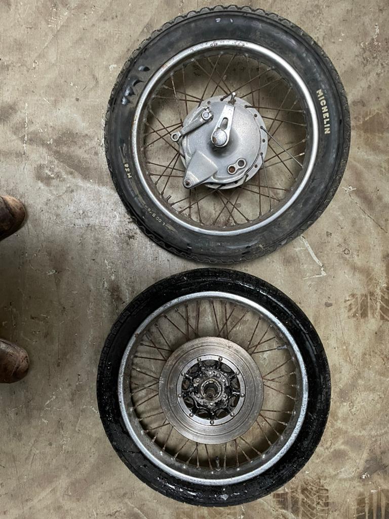 Honda CB 500 set wielen 1974, Ophalen of Verzenden, Gebruikt