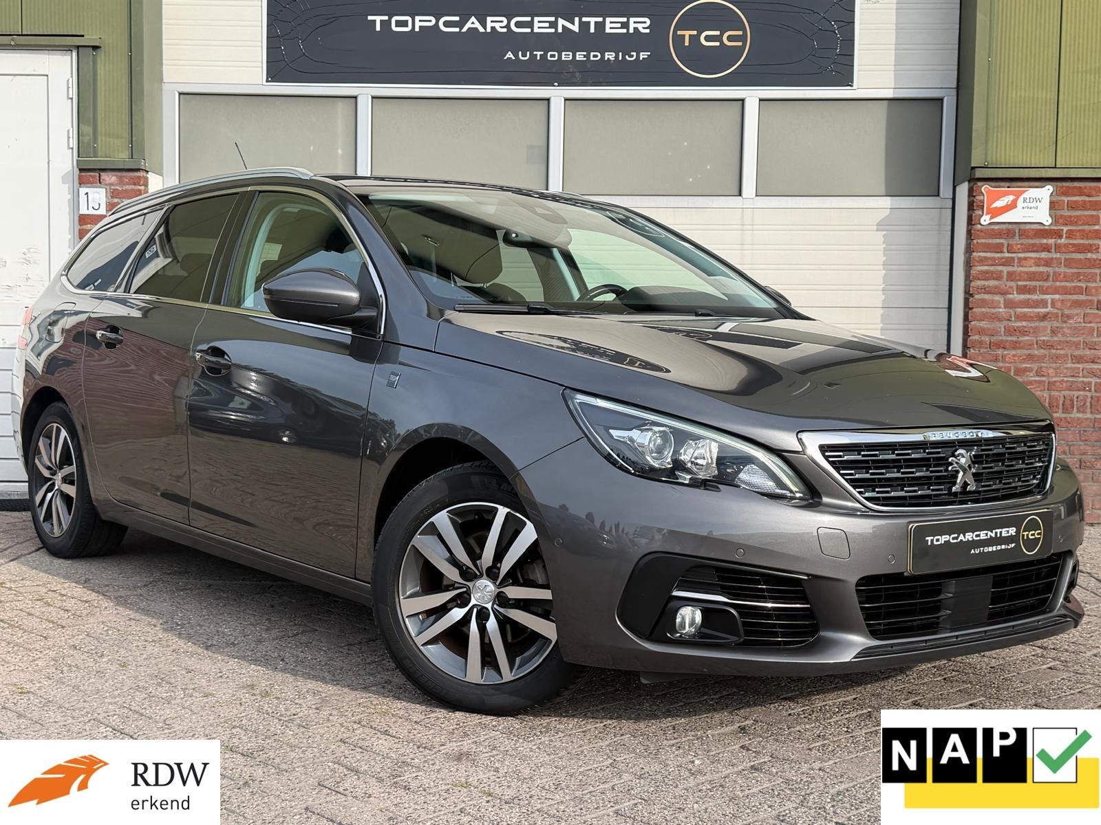 Peugeot 308 SW 1.2 Tech Edition/PANO/CAMERA/KEYLESS/APK/NAP, Auto's, Voorwielaandrijving, Gebruikt, 1199 cc, 620 kg