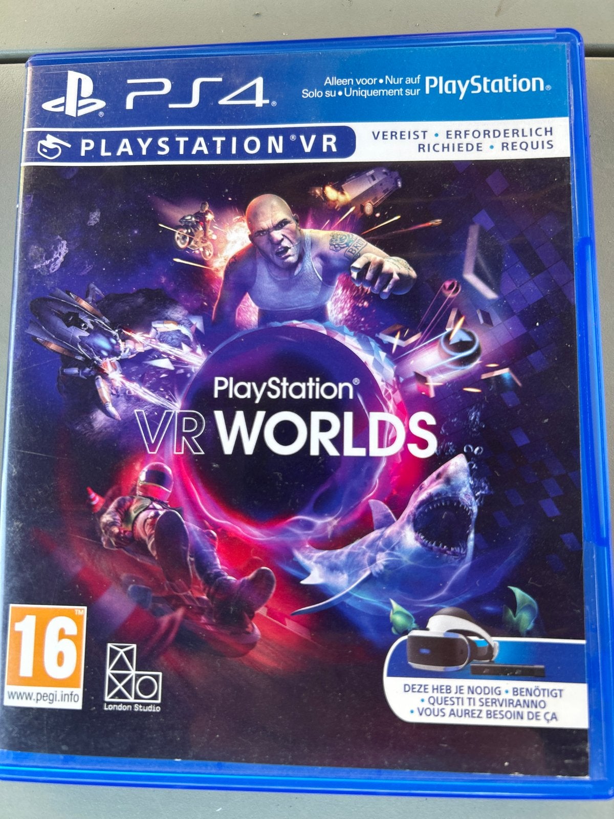 PlayStation VR Worlds PS4 - Ervaar VR-gaming!, Avontuur en Actie, 1 speler, Virtual Reality, Ophalen of Verzenden