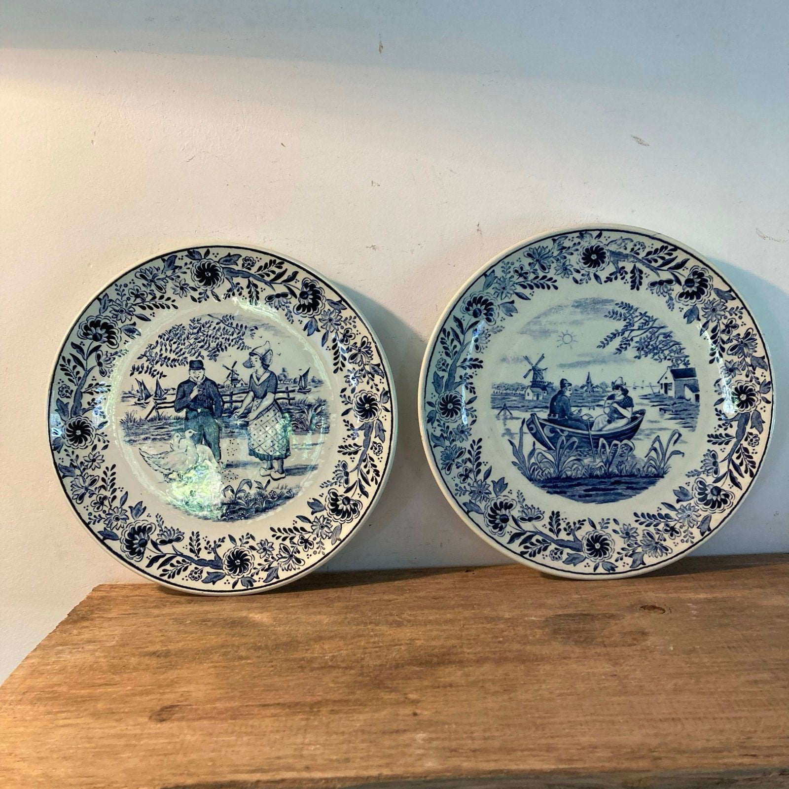 Set van 2 prachtige Boch Delft wandborden - 22cm, Ophalen of Verzenden