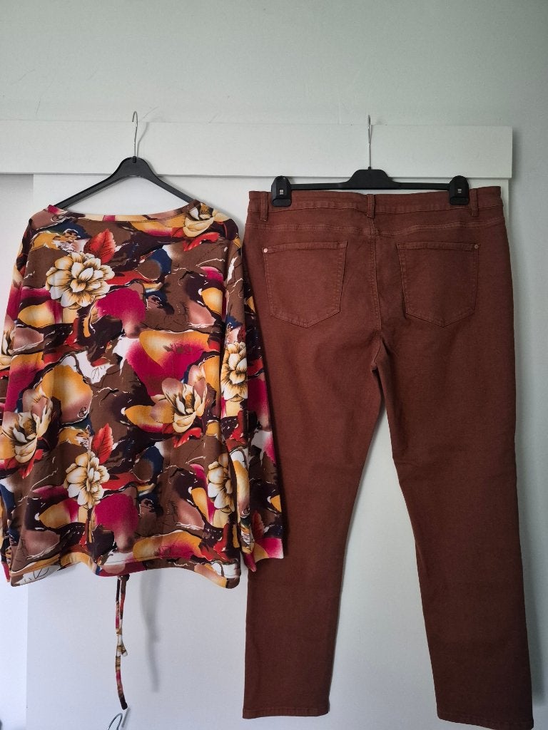 NIEUW norah tuniek maat 46 48 + broek spijkerbroek maat 48, Bruin, Maat 46/48 (XL) of groter, Nieuw, Ophalen of Verzenden