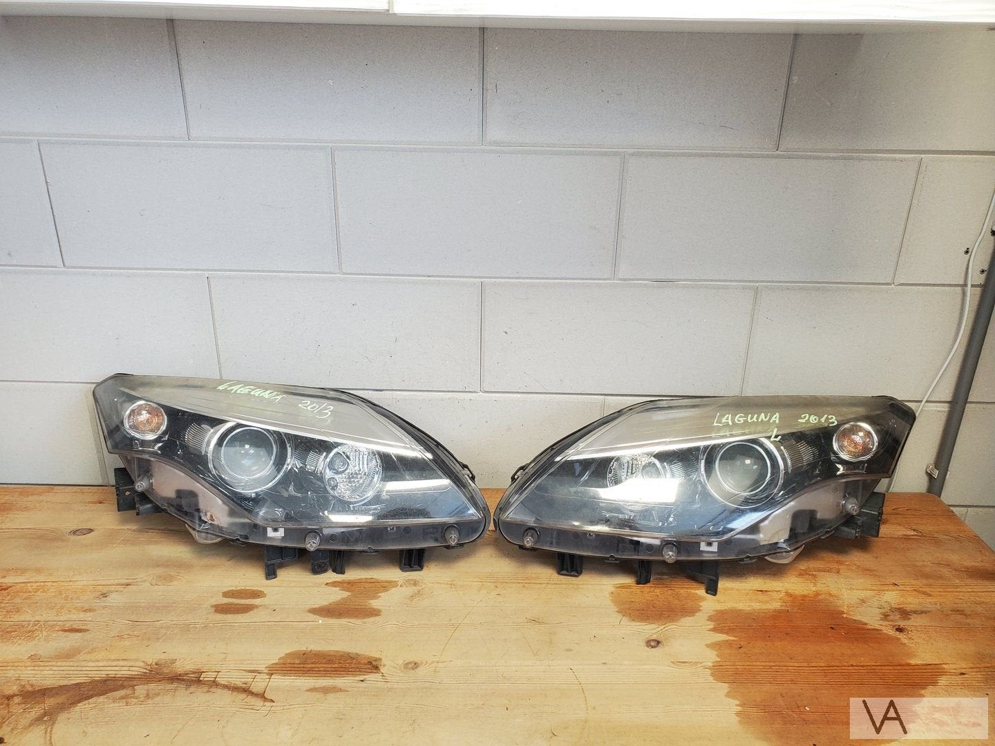 Renault Laguna 3 facelift XENON koplamp links 260601102r, Gebruikt, -, Renault, -