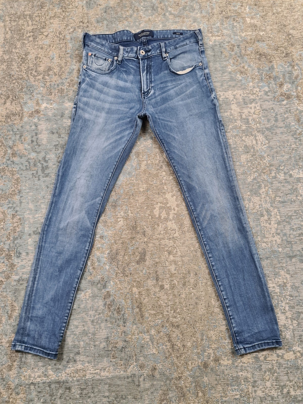 DIESEL KROOLEY W30 L32 Slim 100% katoen Bronno3032 Blauw

Ta, Danzigerkade 55, 1013 AP Amsterdam, Diesel, Blauw, https://nl.diesel.com/en/help-area/help-area.html#contactUsContainer