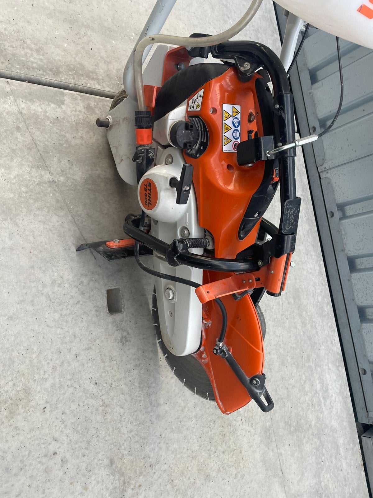 Stihl bandenzaag TS 420 ,1 jaar oud met Stihl slijpwagen, Ophalen, 70 mm of meer, Kettingzaag, Zo goed als nieuw